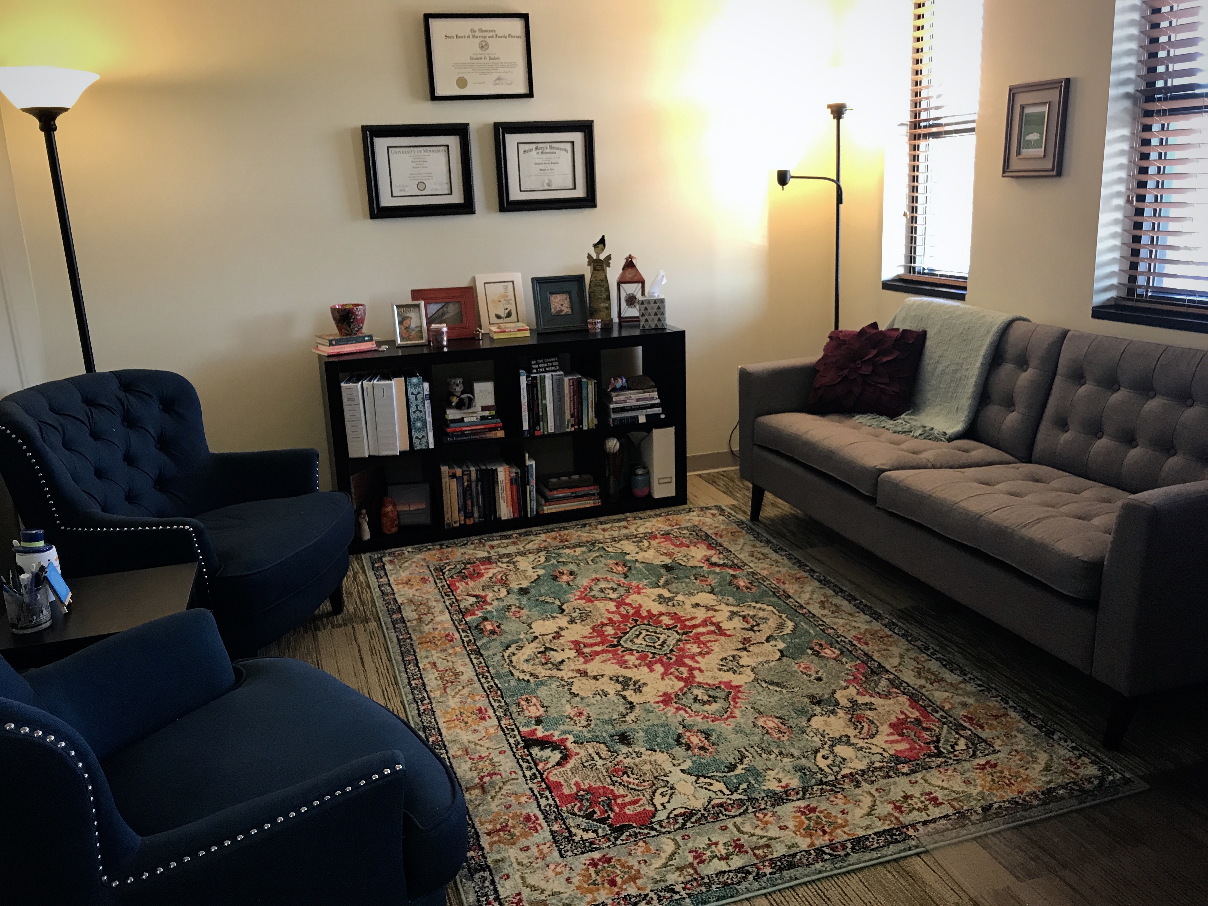 Maple Grove Therapy Services Lounge Area